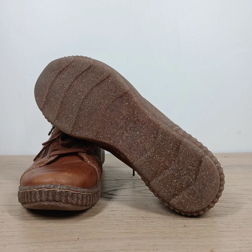 Clarks Collection Sneakers Womens 7 Brown Leather Platform Creeper Comfort Retro